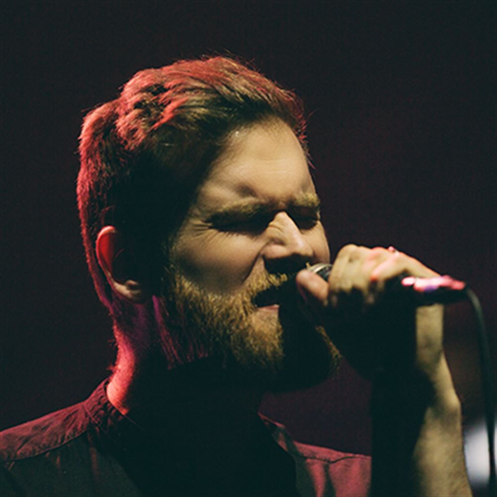 Chris Barnes (Vocals)
